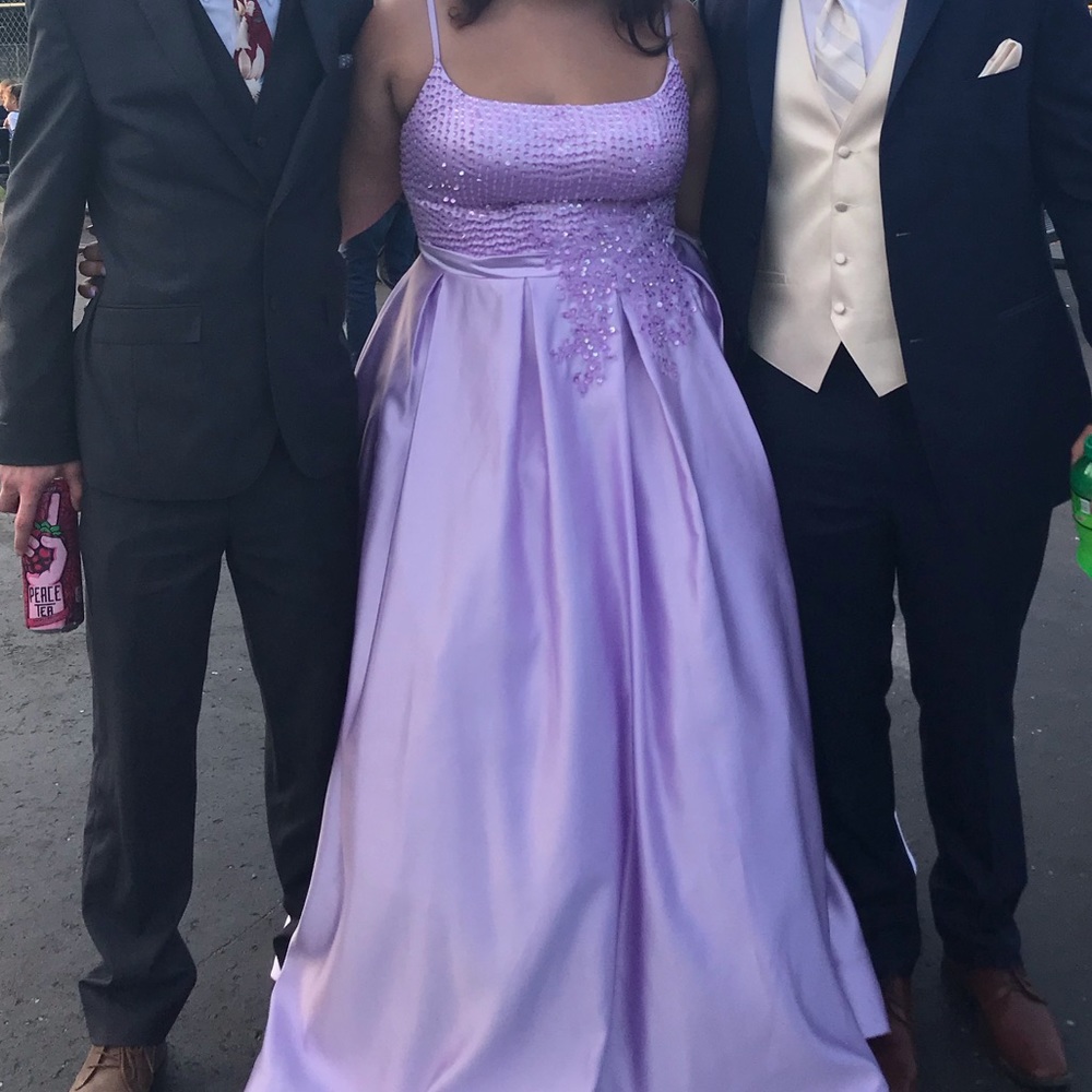 Beautiful ball gown (periwinkle)